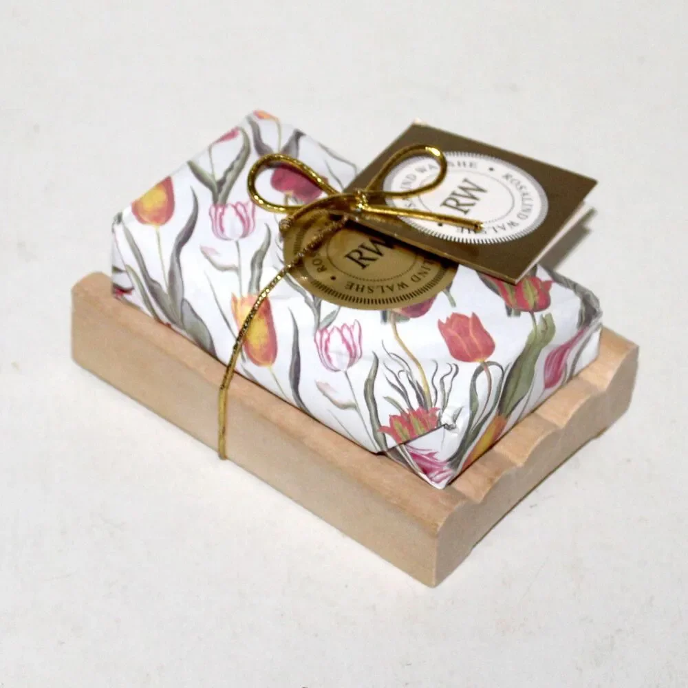 Set Rosalind Walshe Tulip Soap Bar with wood Soap Dish holder French country